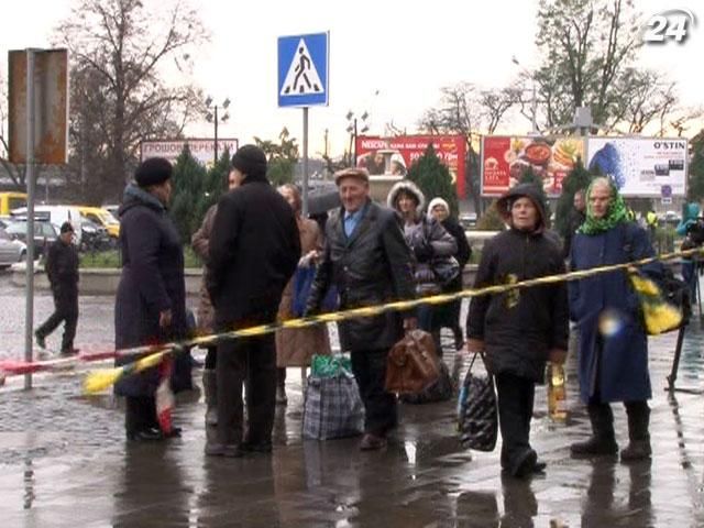 У Львові та Чернівцях шукали вибухівку У Львові та Чернівцях шукали вибухівку