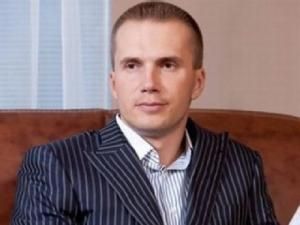 Сын Януковича "одолжил" железной дороге 50 млн гривен