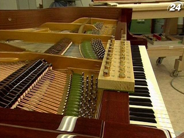 Як складають рояль (ВІДЕО) Як складають рояль (ВІДЕО)