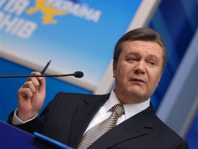 ЗН: Янукович готовит отставку глав семи областей и Севастополя