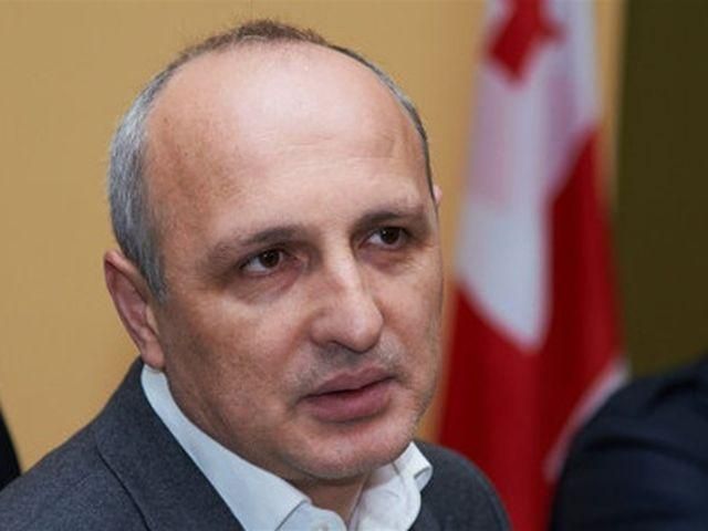 Екс-прем'єра Грузії підозрюють у використанні фальшивого паспорта