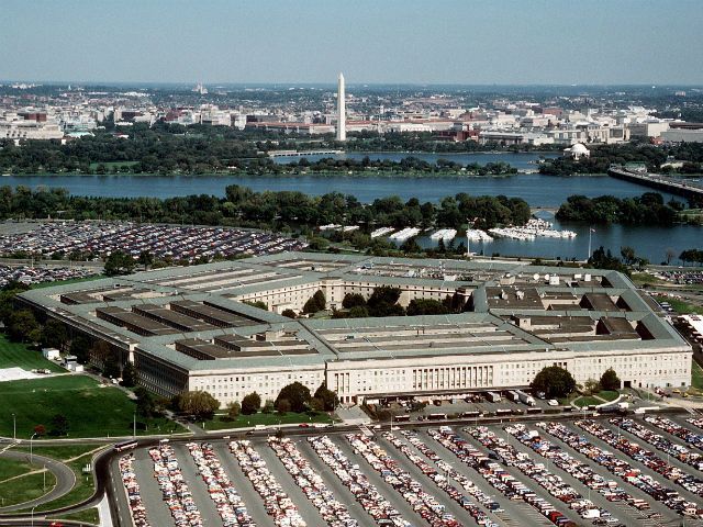 Сенат США заборонив Пентагону купувати зброю у Росії 