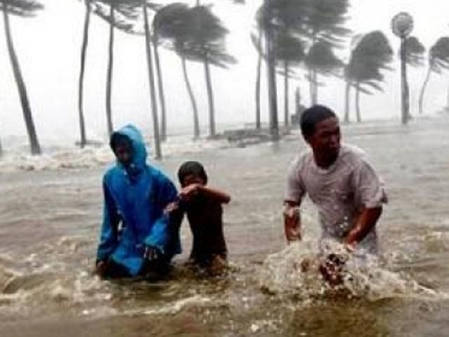 На Филиппины надвигается тайфун