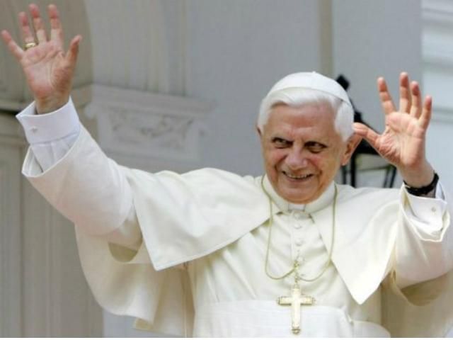 Папа Римский зарегистрировался в Twitter
