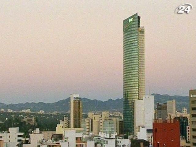 В Мехико небоскребы спасают от землетрясений посредством амортизаторов