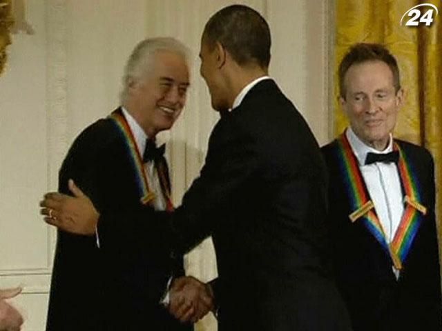 Обама устроил прием лауреатам премии за вклад в культуру