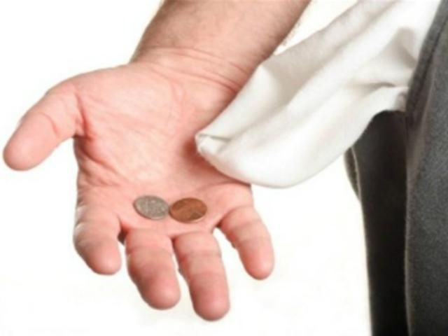 Четвертина європейців живе на межі бідності Четвертина європейців живе на межі бідності