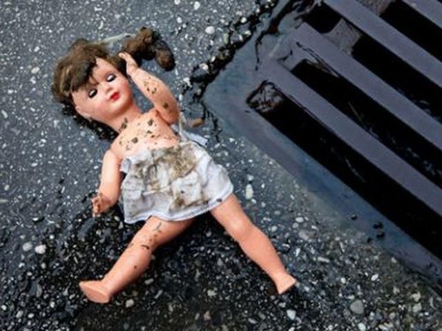 Фельдшера задержали за развращение 450 девочек Фельдшера задержали за развращение 450 девочек