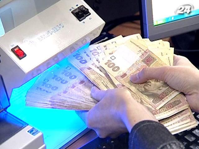 Украина в 2013-м займет 135 миллиардов гривен
