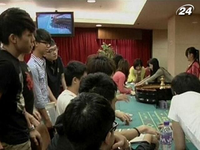 У китайській автономії навчають на картярів в інституті У китайській автономії навчають на картярів в інституті