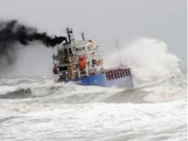 За последние сутки в Черном море потерпел бедствие второй корабль