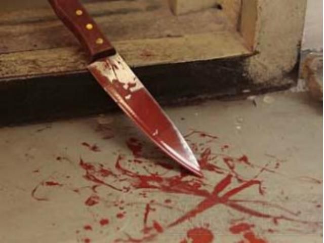 На Харківщині чоловік зарізав дружину, тещу, а потім і себе На Харківщині чоловік зарізав дружину, тещу, а потім і себе