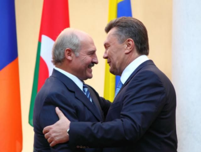 Янукович поговорив з Лукашенком про Митний союз
