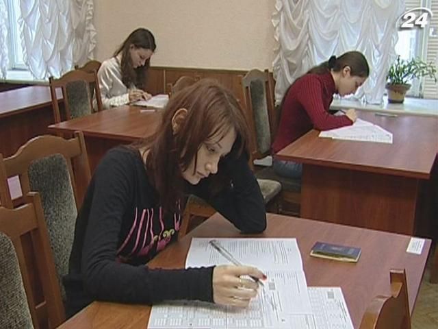 Вартість вступної кампанії-2013 - понад 150 млн грн Вартість вступної кампанії-2013 - понад 150 млн грн