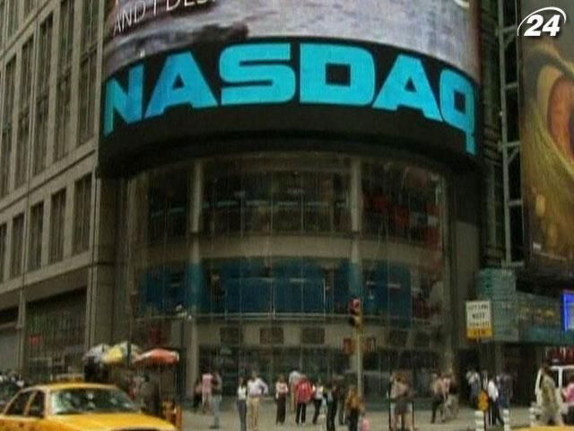 Акції Facebook включать до індексу NASDAQ-100