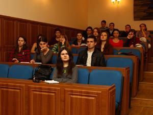 Львівським студентам запропонували спробувати себе в компанії Філіп Морріс Україна Львівським студентам запропонували спробувати себе в компанії Філіп Морріс Україна