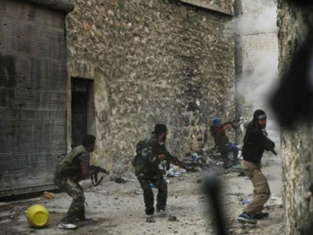 Сирийские повстанцы захватили город, где есть химическое оружие