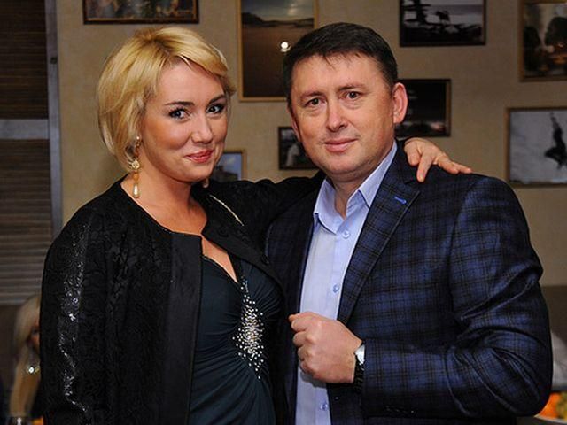 Мельниченко завтра женится