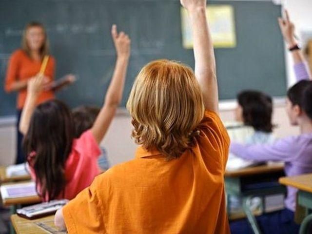 В Крыму учительницу уволили, потому что она обозвала ученика "татарской рожей"