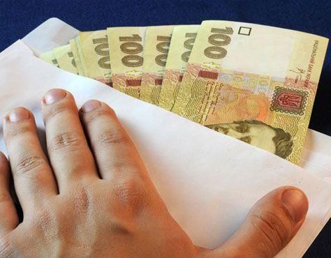 На Черкащині за хабар у розмірі 200 тисяч гривень затримали чиновника
