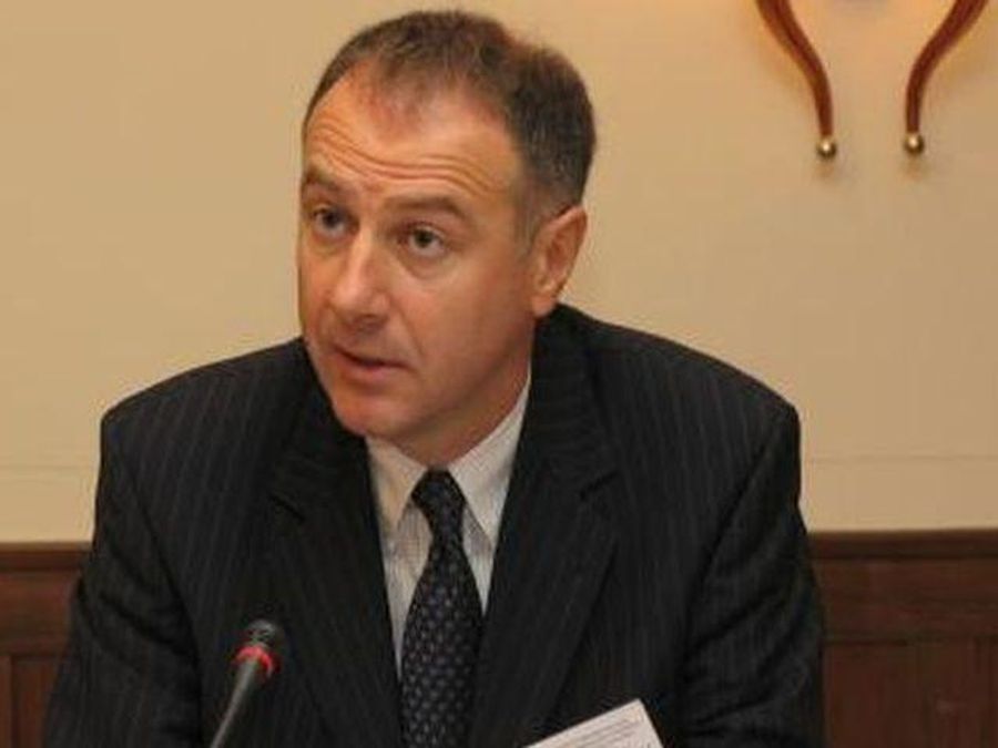 Стало известно причину самоубийства сербского дипломата Стало известно причину самоубийства сербского дипломата