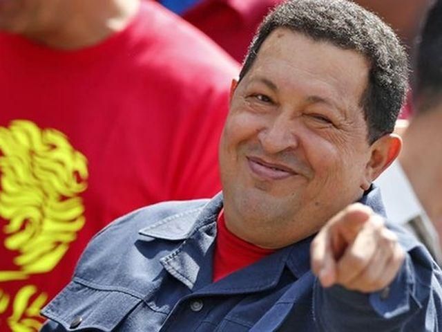 Чавес знову перенесе операцію, лідер вже розповів про свого наступника