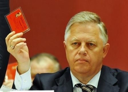 У Раді народжується мега-тушка, яка називається КПУ, - політолог У Раді народжується мега-тушка, яка називається КПУ, - політолог