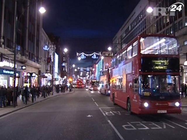 Безработным британцам обещают бесплатный проезд в автобусах Безработным британцам обещают бесплатный проезд в автобусах