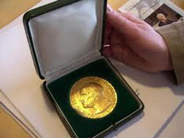 Евросоюз наградили Нобелевской премией мира Евросоюз наградили Нобелевской премией мира