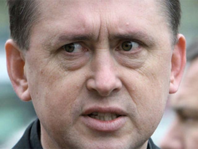 Допит Мельниченка вкотре перенесли через погане самопочуття Допит Мельниченка вкотре перенесли через погане самопочуття