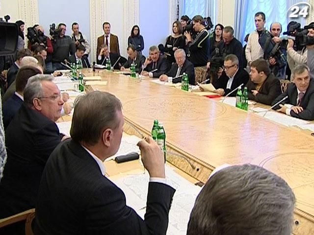 Ключевые министры в новом правительстве не изменятся, - политологи Ключевые министры в новом правительстве не изменятся, - политологи