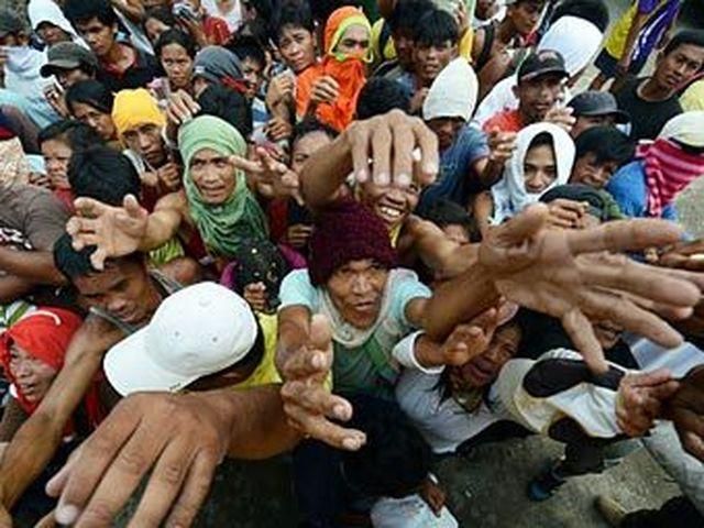 Жертвами тайфуна на Филиппинах стали почти 650 человек Жертвами тайфуна на Филиппинах стали почти 650 человек