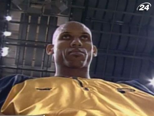 Реджи Миллер - баскетболист, которому аплодируют со слезами на глазах Реджи Миллер - баскетболист, которому аплодируют со слезами на глазах