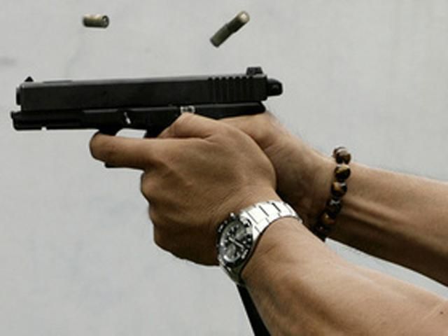 В торговом центре в США застрелили двух человек В торговом центре в США застрелили двух человек