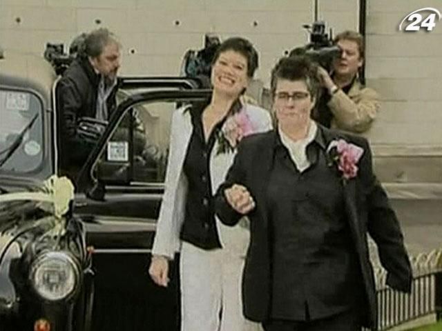 Не всім церквам Англії закон дозволить давати шлюб геям Не всім церквам Англії закон дозволить давати шлюб геям