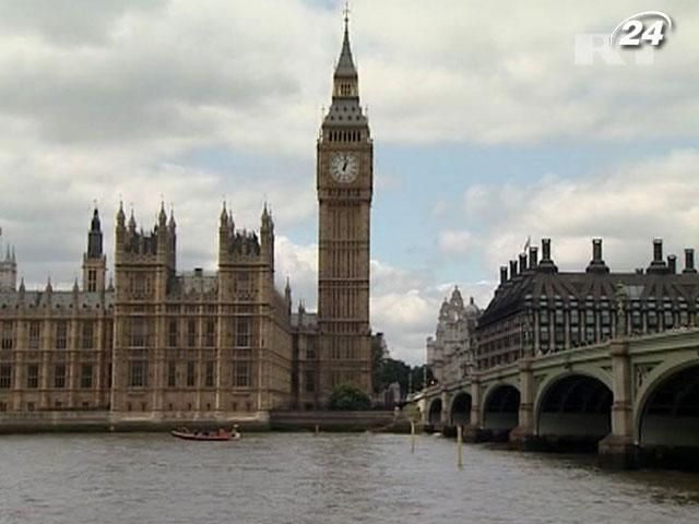 Студенческую визу в Британии будет труднее получить Студенческую визу в Британии будет труднее получить