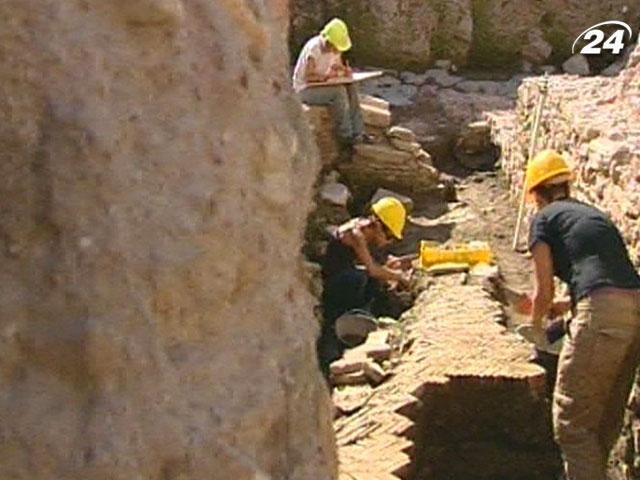 У Римі складно будувати метро через архітектурні розкопки У Римі складно будувати метро через архітектурні розкопки