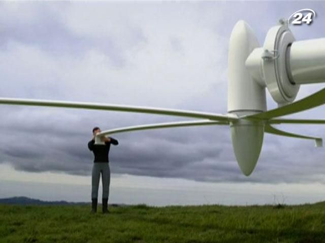 Генератор Portable Power Center легко забезпечує енергією 15 будинків Генератор Portable Power Center легко забезпечує енергією 15 будинків