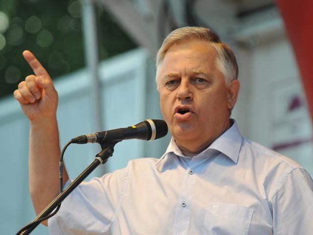 Симоненко: “Свобода” у Раді – це удар по парламентаризму Симоненко: “Свобода” у Раді – це удар по парламентаризму