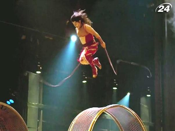 З 20 грудня кінотеатри показуватимуть шоу цирку du Soleil у форматі 3D З 20 грудня кінотеатри показуватимуть шоу цирку du Soleil у форматі 3D