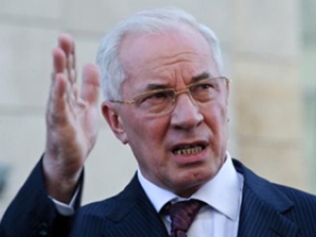 Азаров против налога на продажу валюты Азаров против налога на продажу валюты