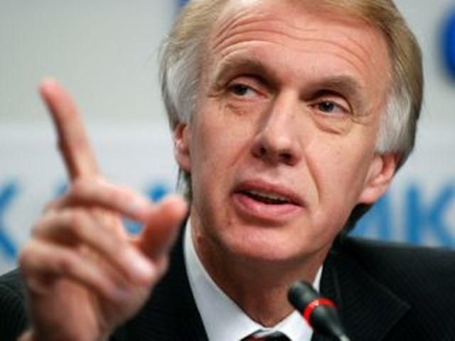 Огрызко предположил, что в Москве Янукович может заключить соглашение с МС Огрызко предположил, что в Москве Янукович может заключить соглашение с МС