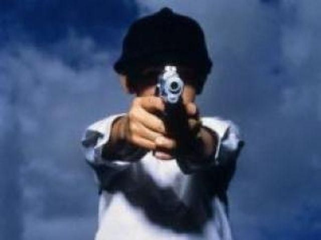 11-річний американець приніс у школу пістолет для самозахисту