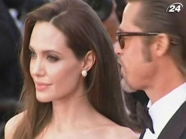 Анджеліні Джолі запропонували екранізувати книгу про Другу світову