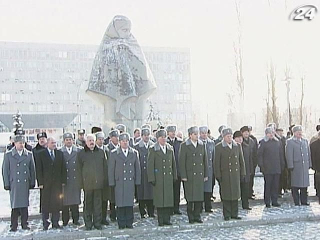 Президент обділив увагою міліціонерів Президент обділив увагою міліціонерів