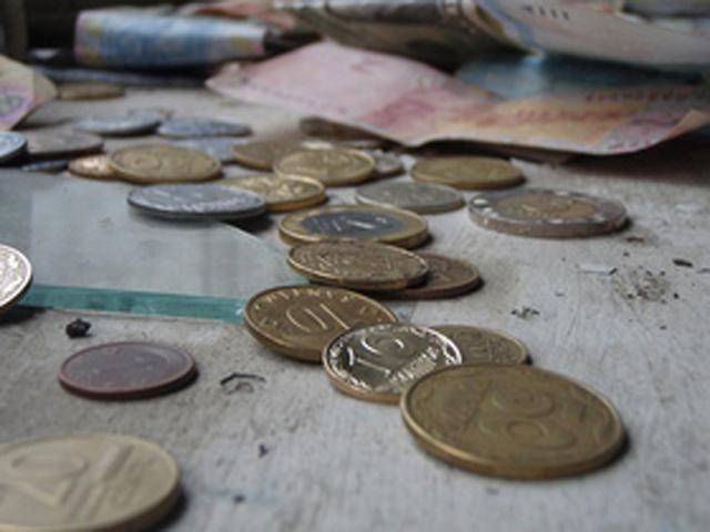 Регионалы уверяют, что существуют на одни взносы Регионалы уверяют, что существуют на одни взносы