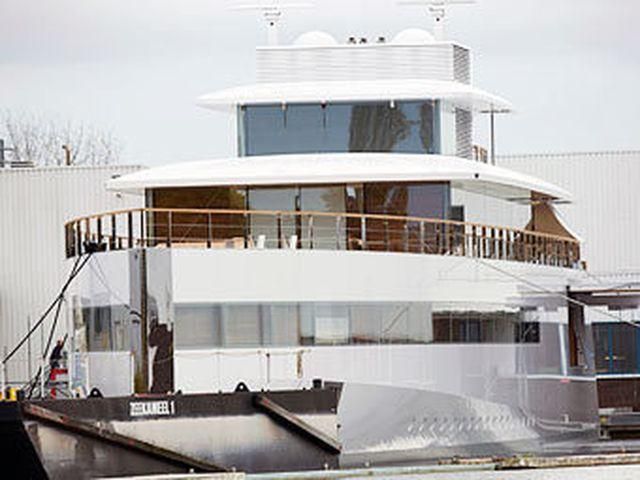 Яхту Стива Джобса арестовали за долги Яхту Стива Джобса арестовали за долги