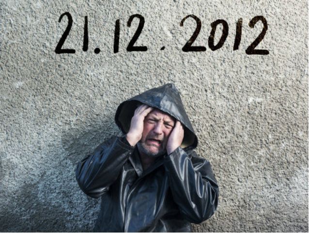 Во Франции журналисты дежурят возле бункеров для апокалипсиса Во Франции журналисты дежурят возле бункеров для апокалипсиса