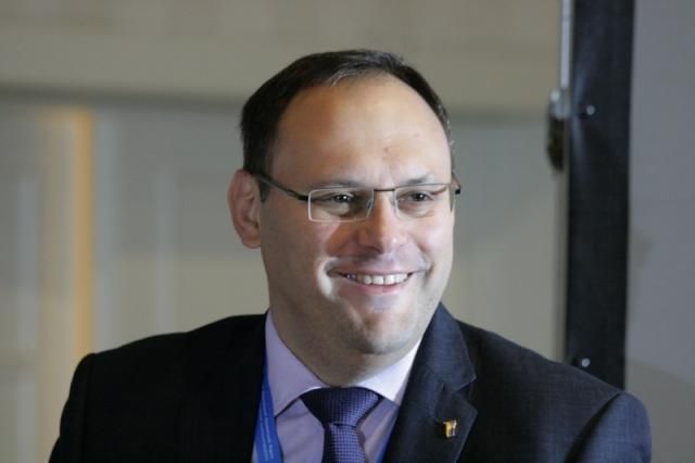 Каськів: Будівництво LNG-терміналу почнеться в 2013 році Каськів: Будівництво LNG-терміналу почнеться в 2013 році