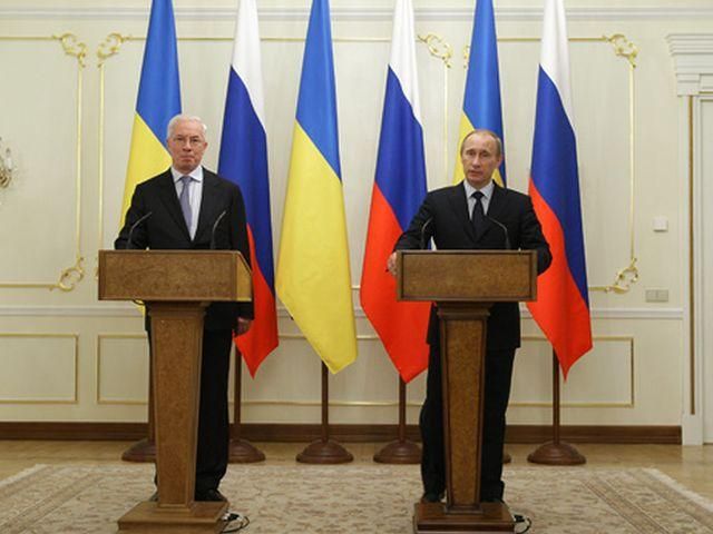 Азаров получил орден от Путина Азаров получил орден от Путина